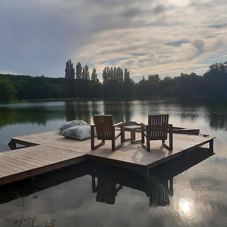 Logis Hotels Domaine Du Chatelard Dirac Exterior foto