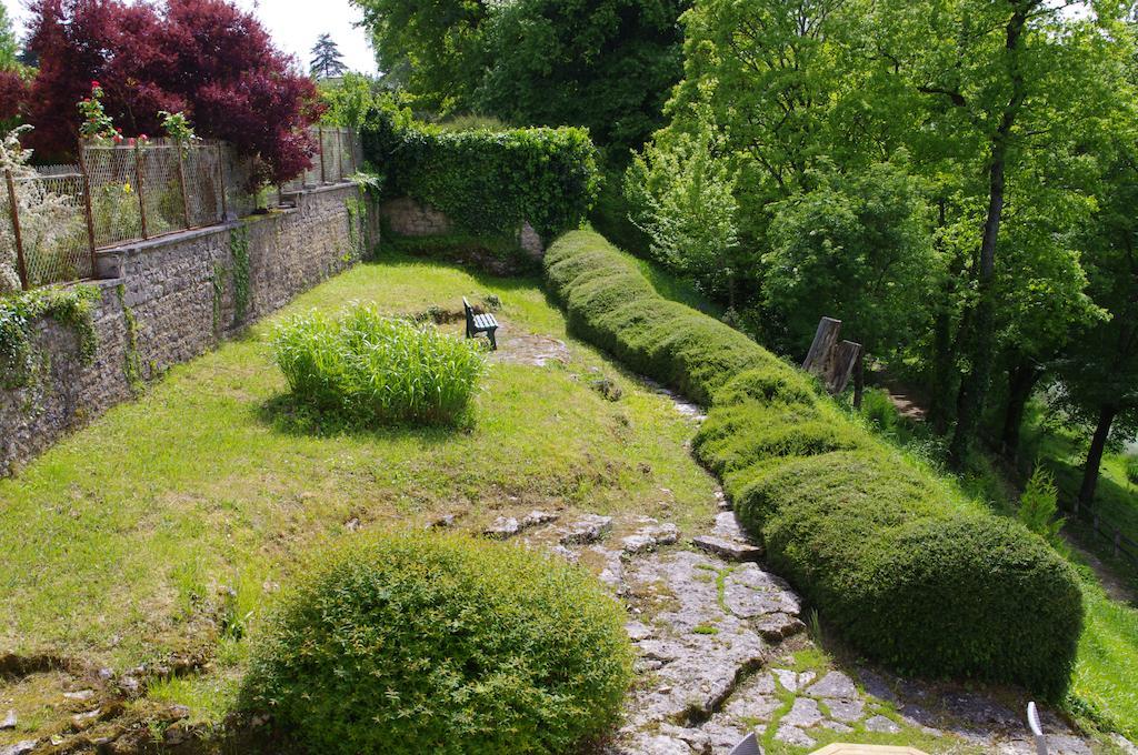 Logis Hotels Domaine Du Chatelard Dirac Exterior foto